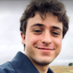 Meet your Posher, Ari